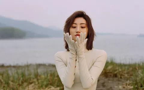 明星萃雯,璀璨星河中的璀璨明珠