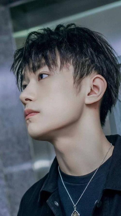 网红化妆小帅哥照片,揭秘时尚妆容背后的魅力人生